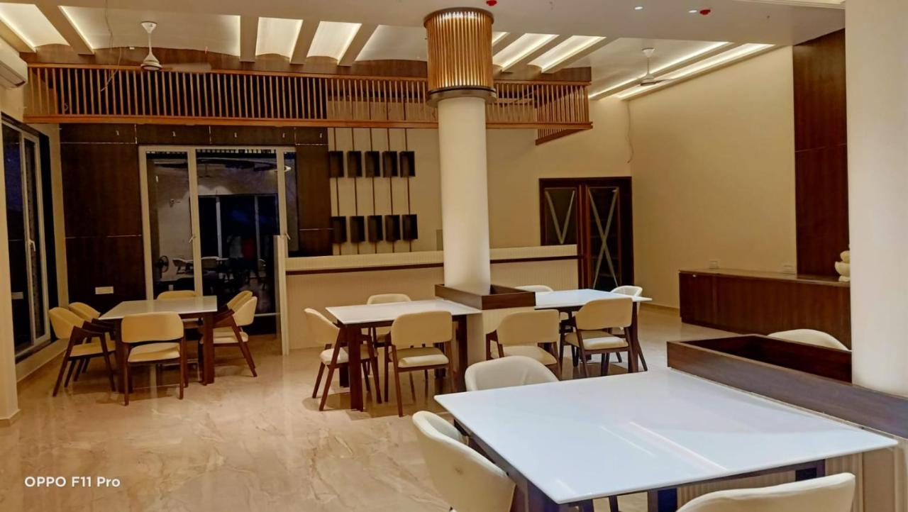 Flamingo Club And Resort Una 3 Km Away From Diu Check Post Екстериор снимка