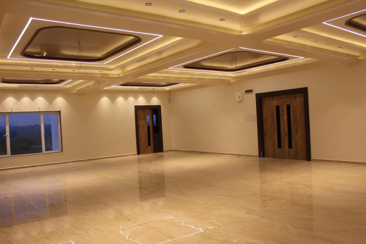 Flamingo Club And Resort Una 3 Km Away From Diu Check Post Екстериор снимка