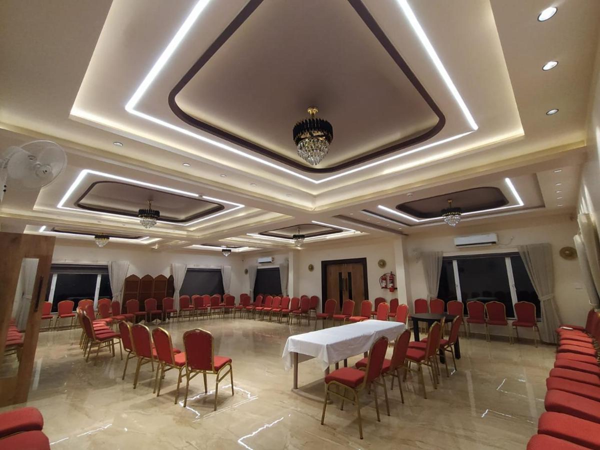 Flamingo Club And Resort Una 3 Km Away From Diu Check Post Екстериор снимка