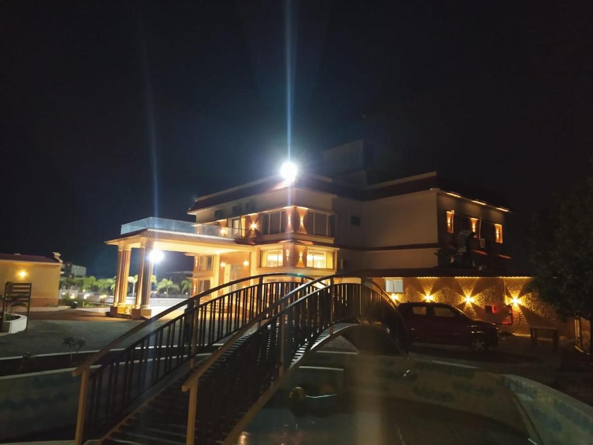 Flamingo Club And Resort Una 3 Km Away From Diu Check Post Екстериор снимка