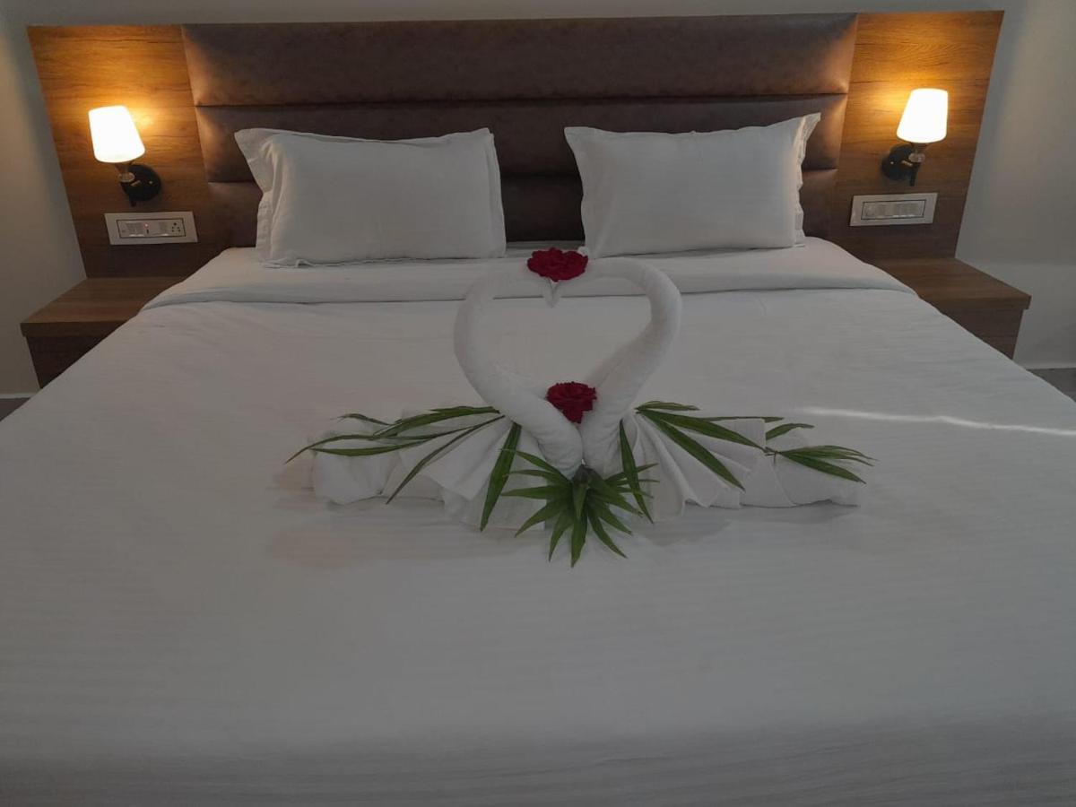 Flamingo Club And Resort Una 3 Km Away From Diu Check Post Екстериор снимка