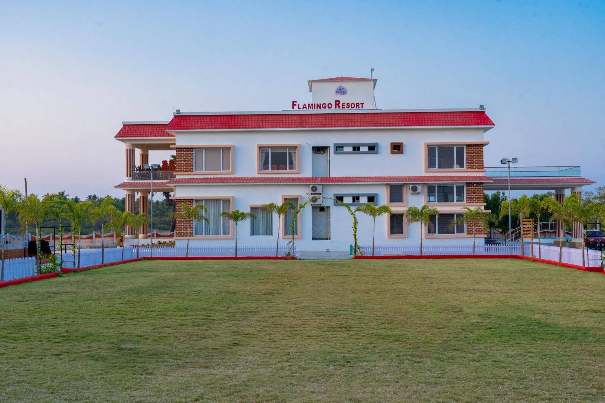 Flamingo Club And Resort Una 3 Km Away From Diu Check Post Екстериор снимка
