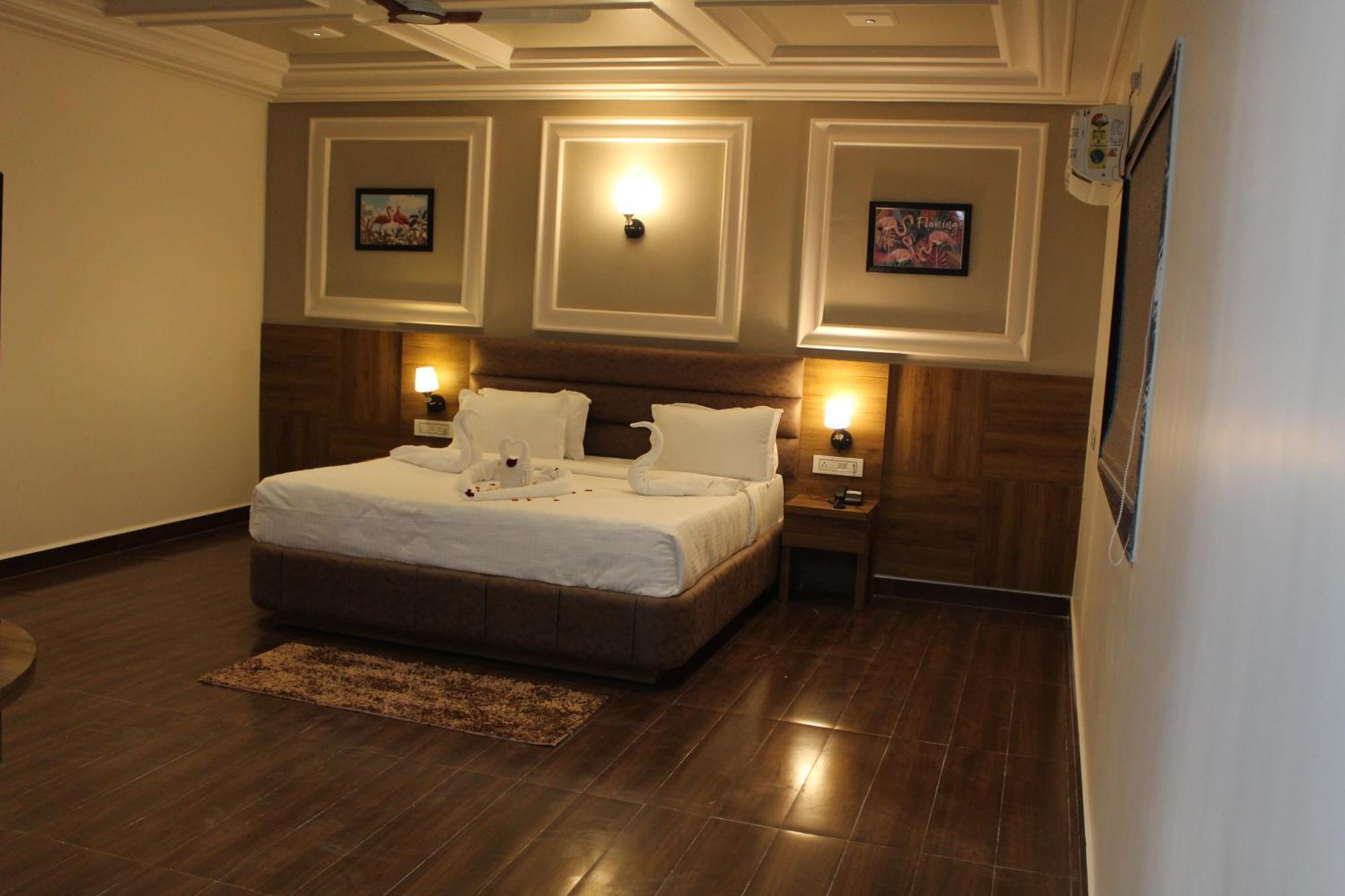 Flamingo Club And Resort Una 3 Km Away From Diu Check Post Екстериор снимка